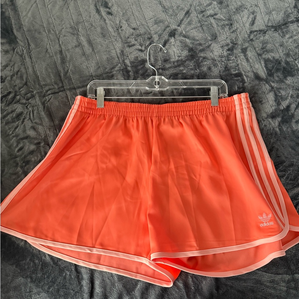 Adidas Originals Sprinter Shorts XL Coral Orange 3 Stripe NWT Women’s